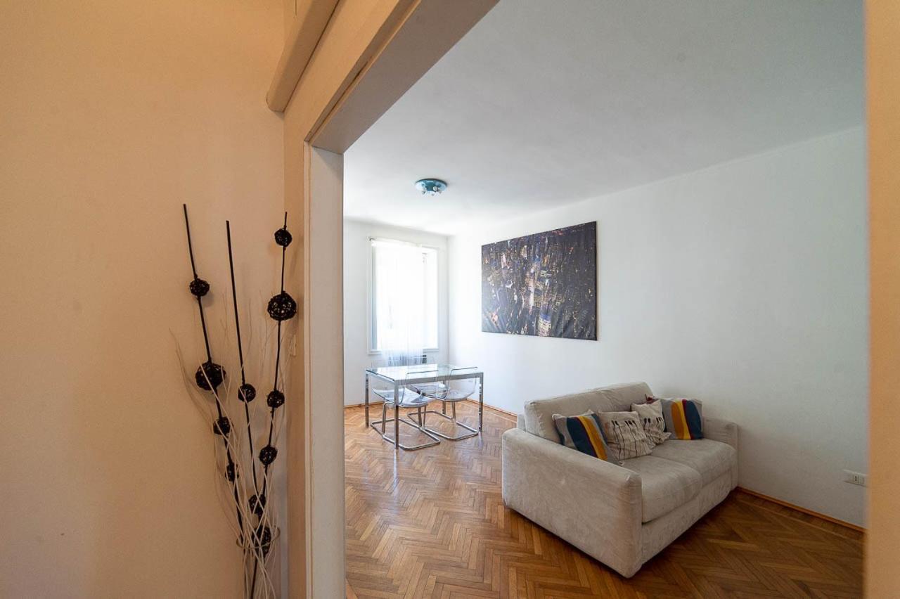 Corso A12 Apartamento *